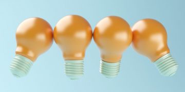 Light bulbs representing the many business ideas entrepreneurs can pursue