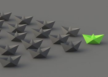 A series of paper boats on a grey background, with one highlighted in green showing the difference between a qualified lead and normal lead