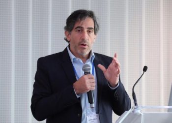 Juan Pablo Tripodi speaking LATAM Tech day in London