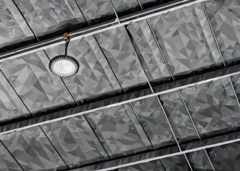 The Psychology Behind First Impressions – And How to Give the Right One